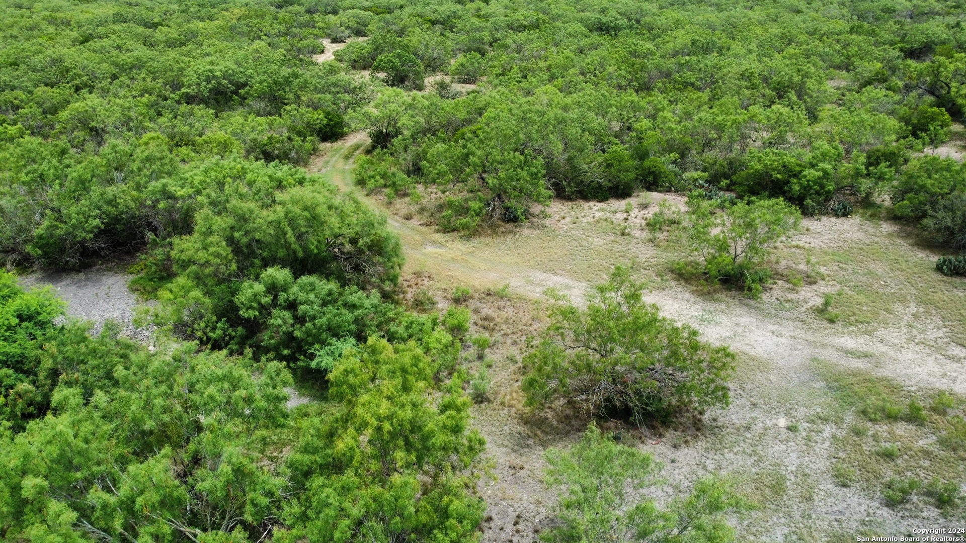 3668 W Us Highway 90 Uvalde TX 78801