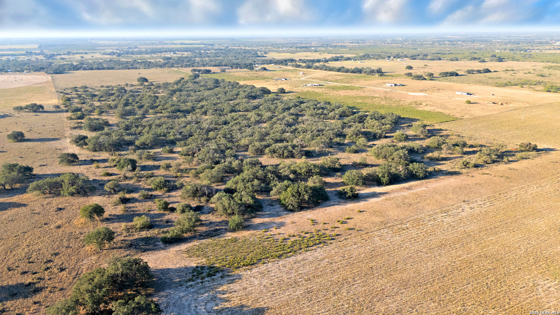 000 County Road 777 Devine TX 78016
