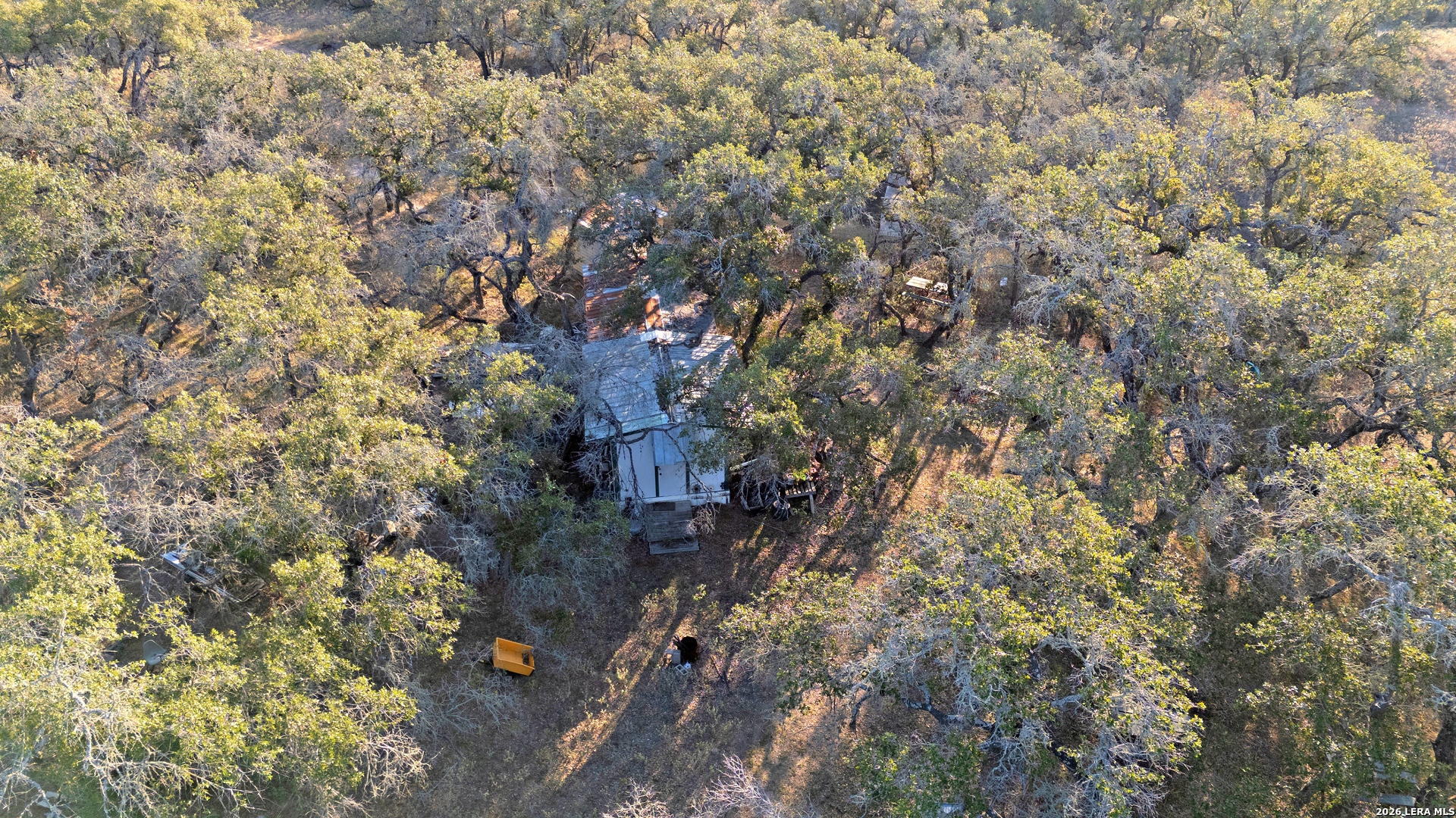 000 County Road 777 Devine TX 78016