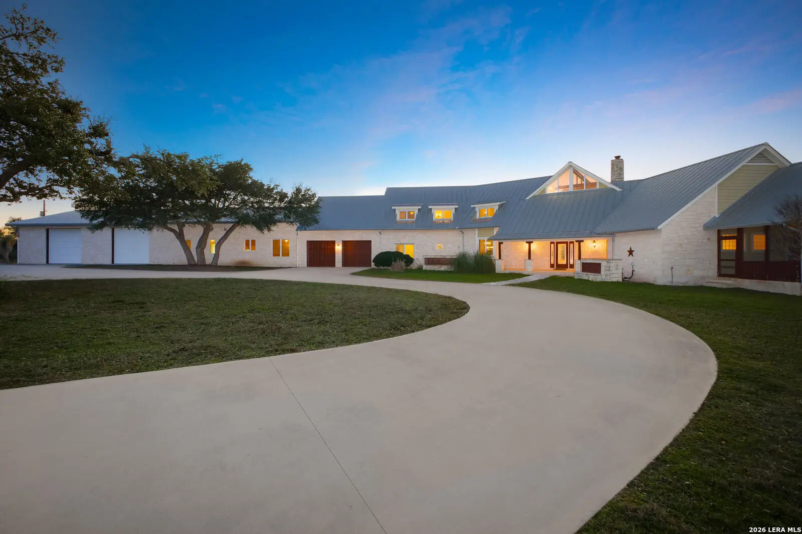1141 Currie Road Wimberley TX 78676