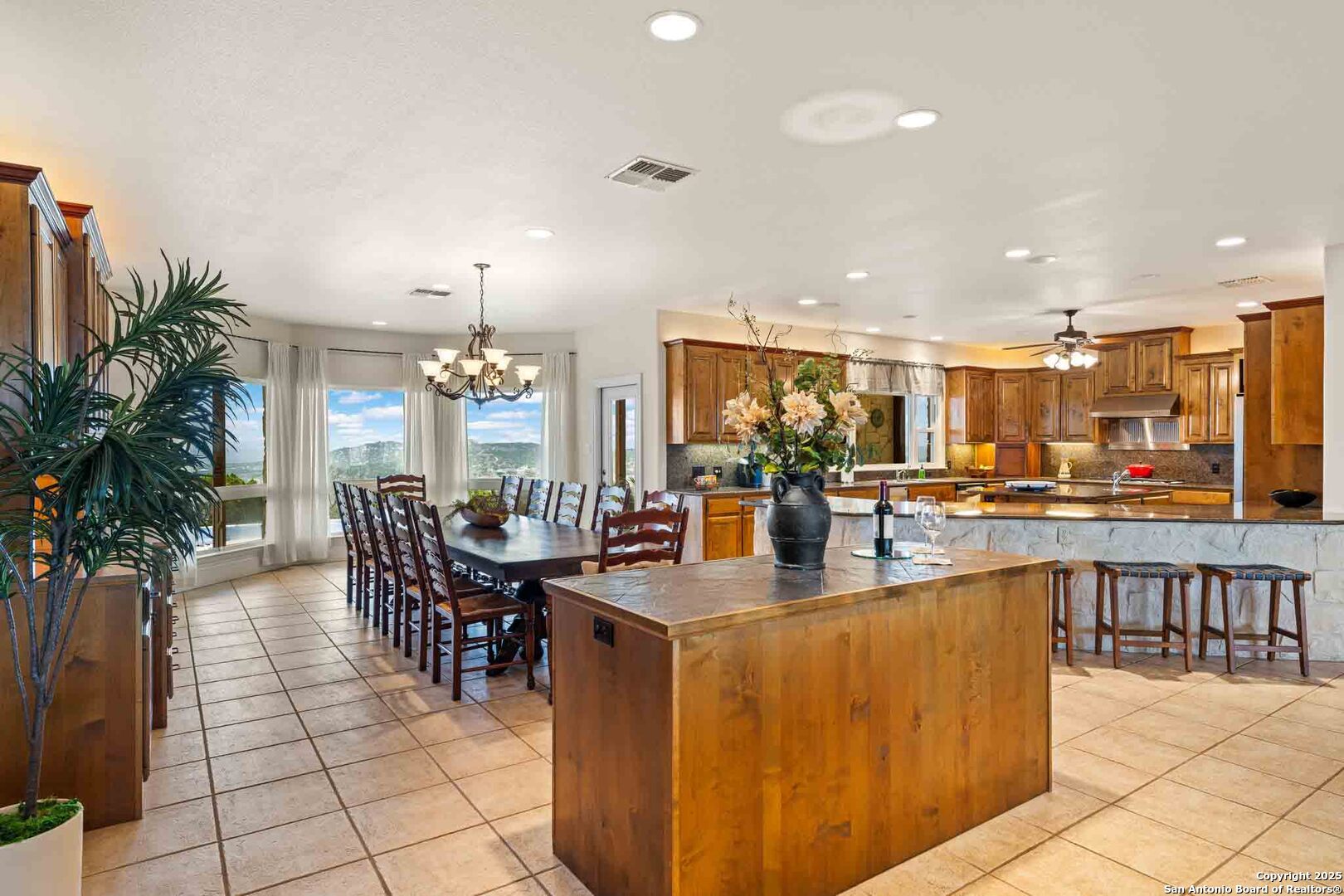 211 Mill Dam Road Comfort TX 78013