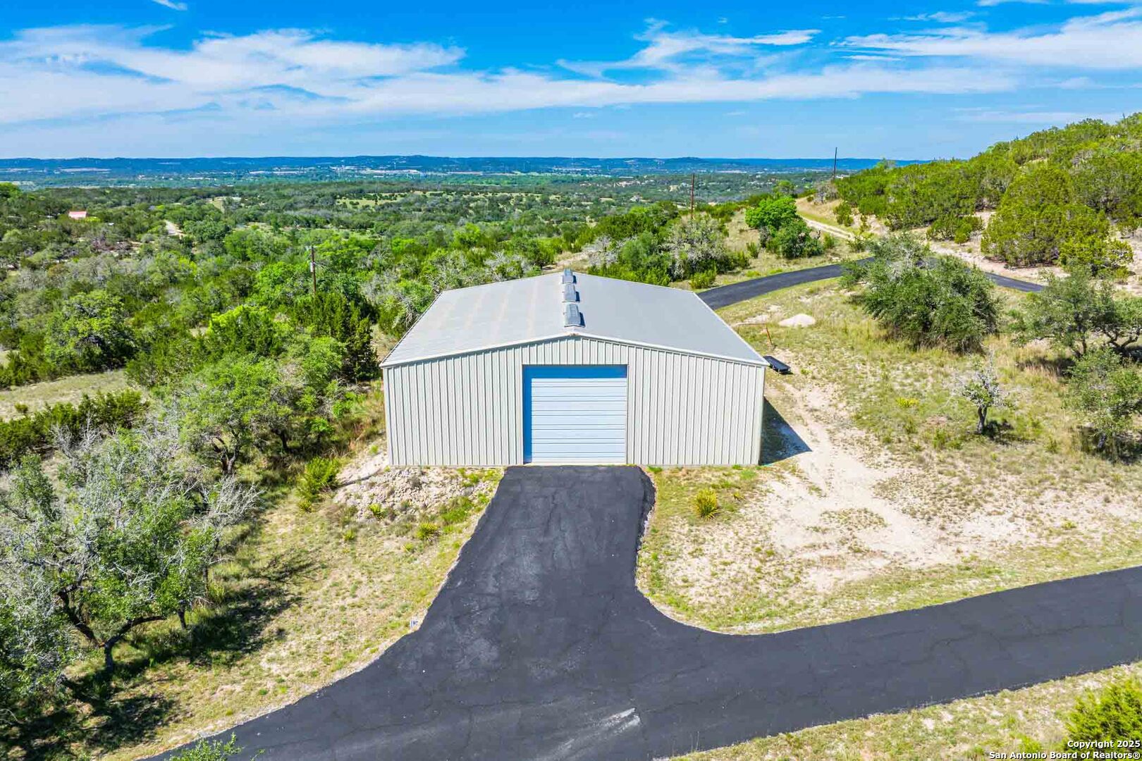 211 Mill Dam Road Comfort TX 78013