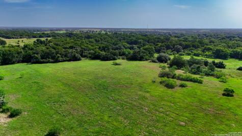 Tract 1 9 +/- Acres County Road 426 Gonzales TX 78629