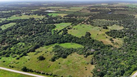 Tract 1 9 +/- Acres County Road 426 Gonzales TX 78629