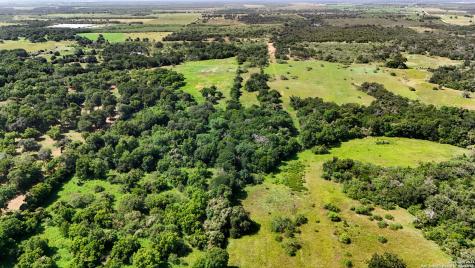 Tract 1 9 +/- Acres County Road 426 Gonzales TX 78629