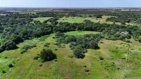 Tract 1 9 +/- Acres County Road 426 Gonzales TX 78629