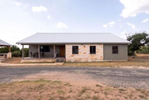 259 Gate Road Pipe Creek TX 78063