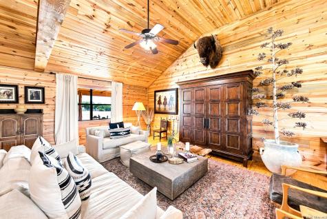 259 Gate Road Pipe Creek TX 78063