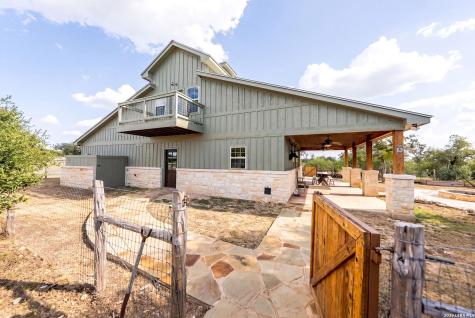 259 Gate Road Pipe Creek TX 78063