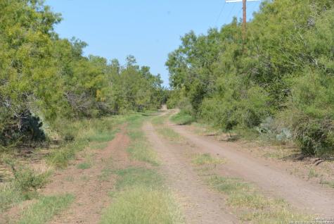 16070 FM 140 Pearsall TX 78061