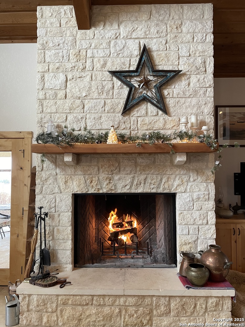 2154 Aviation Loop Fredericksburg TX 78624