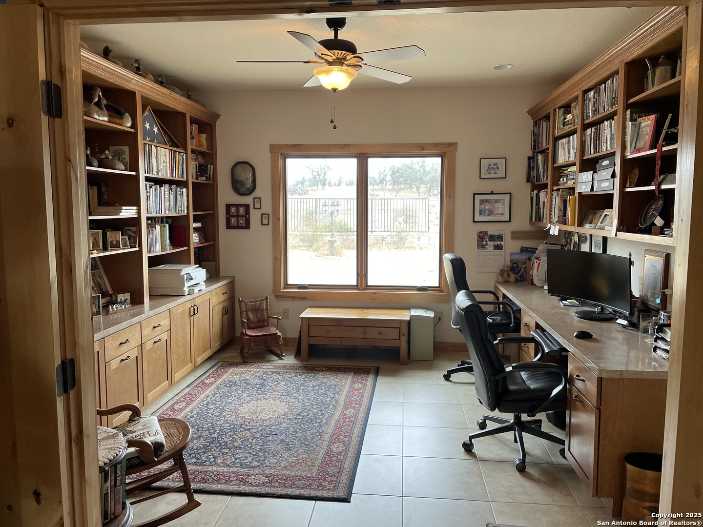 2154 Aviation Loop Fredericksburg TX 78624