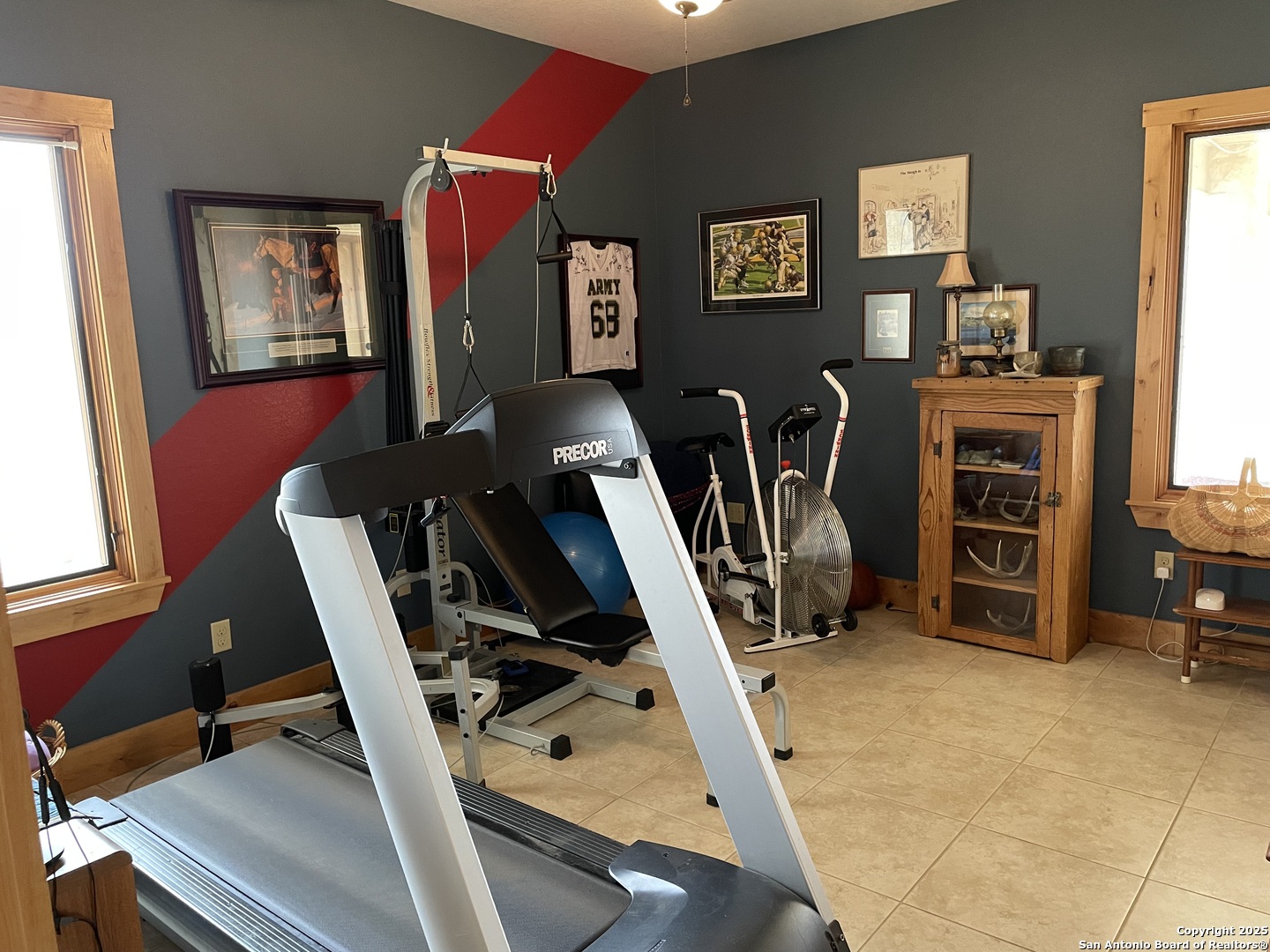 2154 Aviation Loop Fredericksburg TX 78624