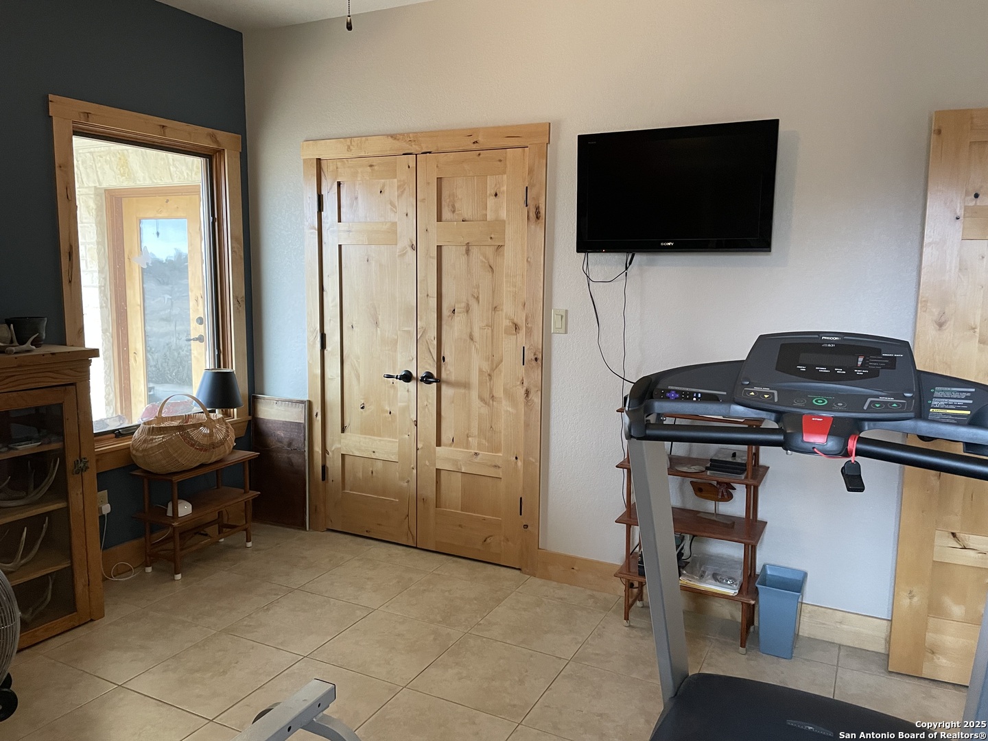 2154 Aviation Loop Fredericksburg TX 78624