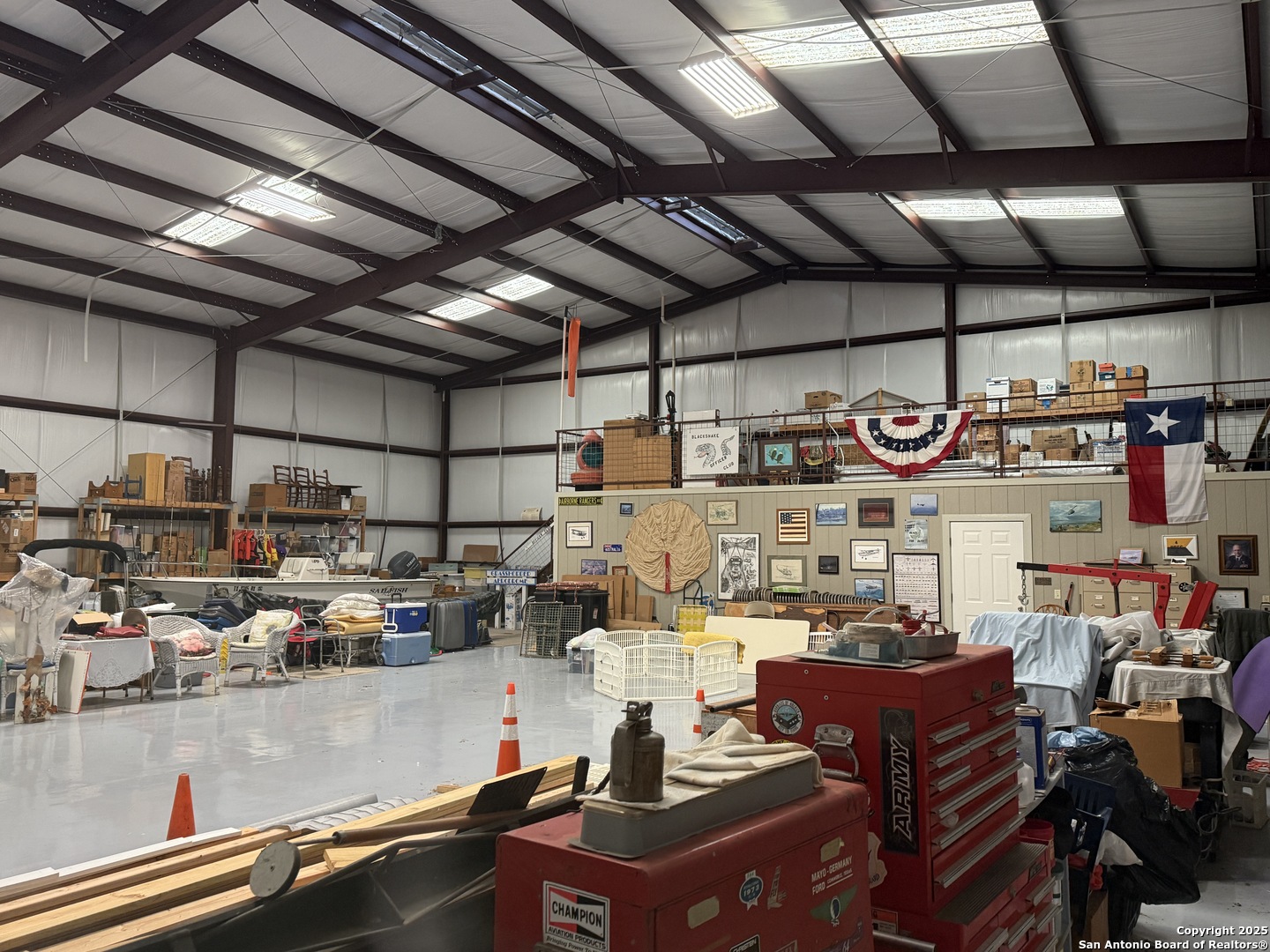 2154 Aviation Loop Fredericksburg TX 78624