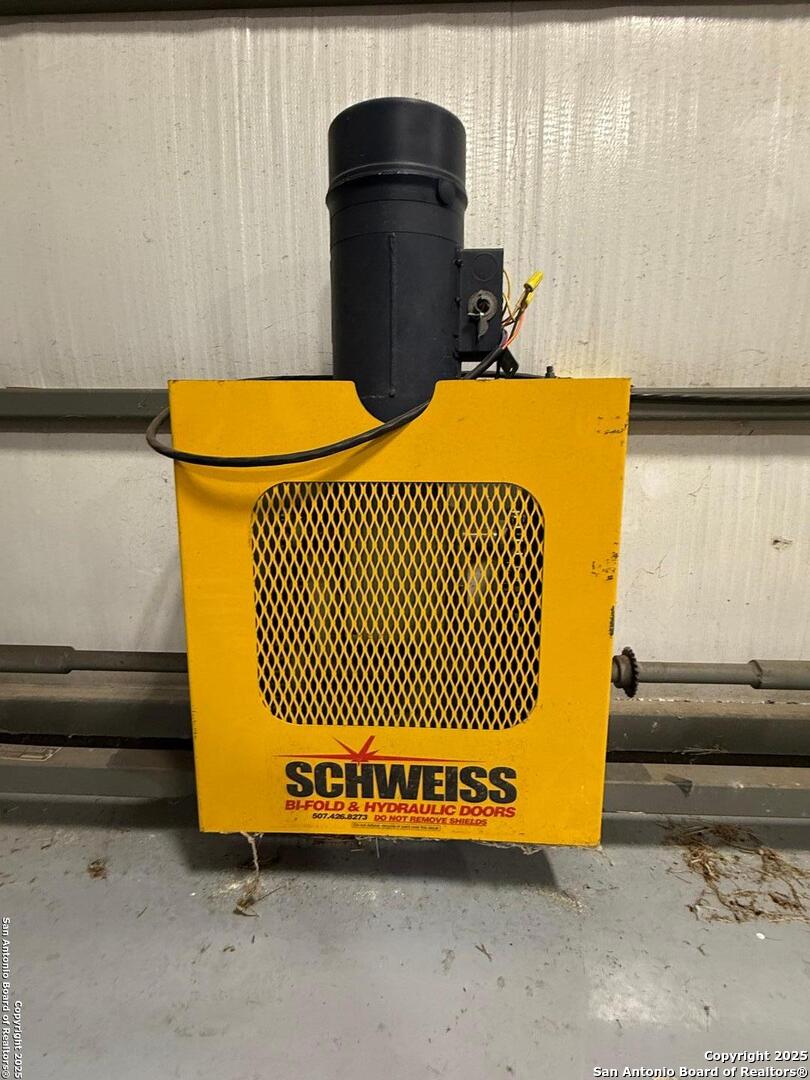 2154 Aviation Loop Fredericksburg TX 78624