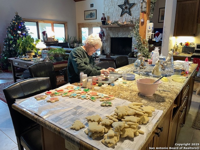 2154 Aviation Loop Fredericksburg TX 78624