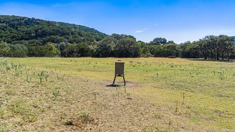 11482 Fm 337 Medina TX 78055