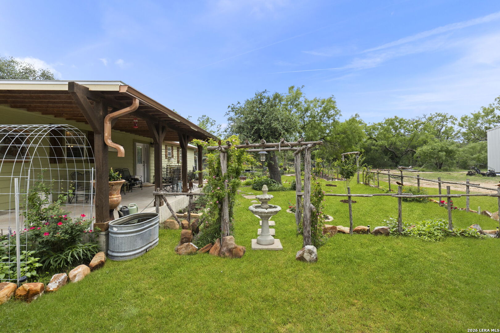 445 Tomblin Road Bigfoot TX 78005