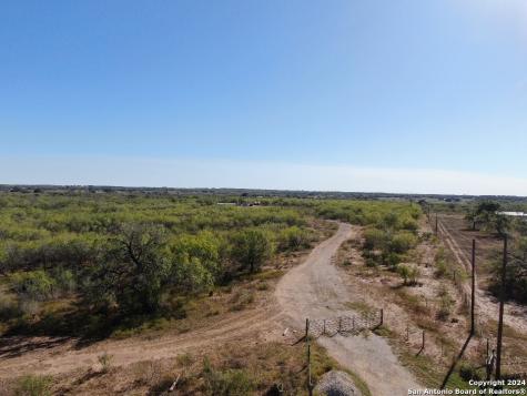 6459 Fm 536 Floresville TX 78114