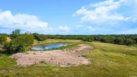 43 Acres Fm 885 Runge TX 78151