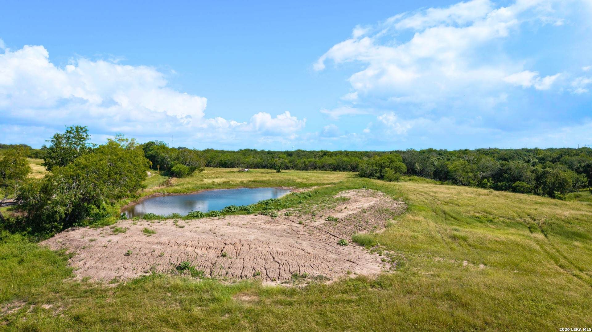43 Acres Fm 885 Runge TX 78151