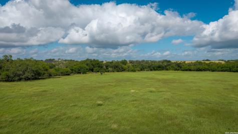 43 Acres Fm 885 Runge TX 78151