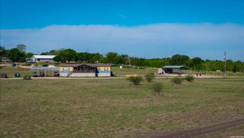 12601 Fm 20 Kingsbury TX 78638