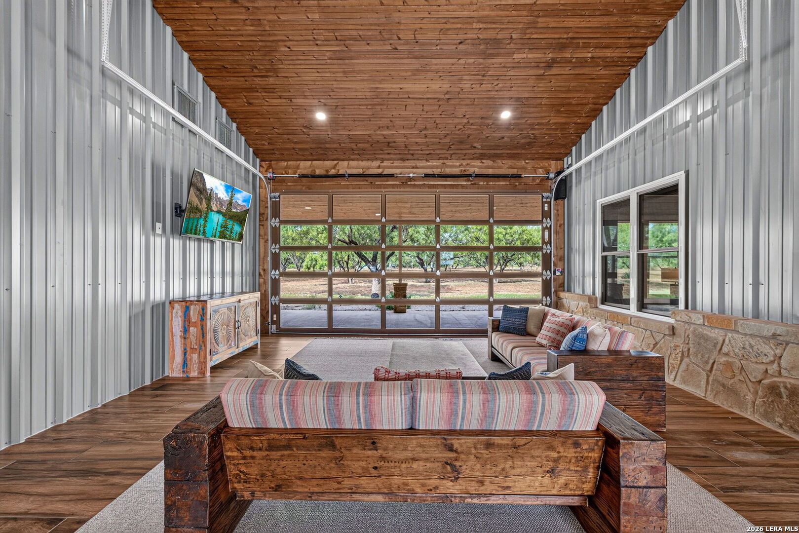 510 County Road 336 Charlotte TX 78011