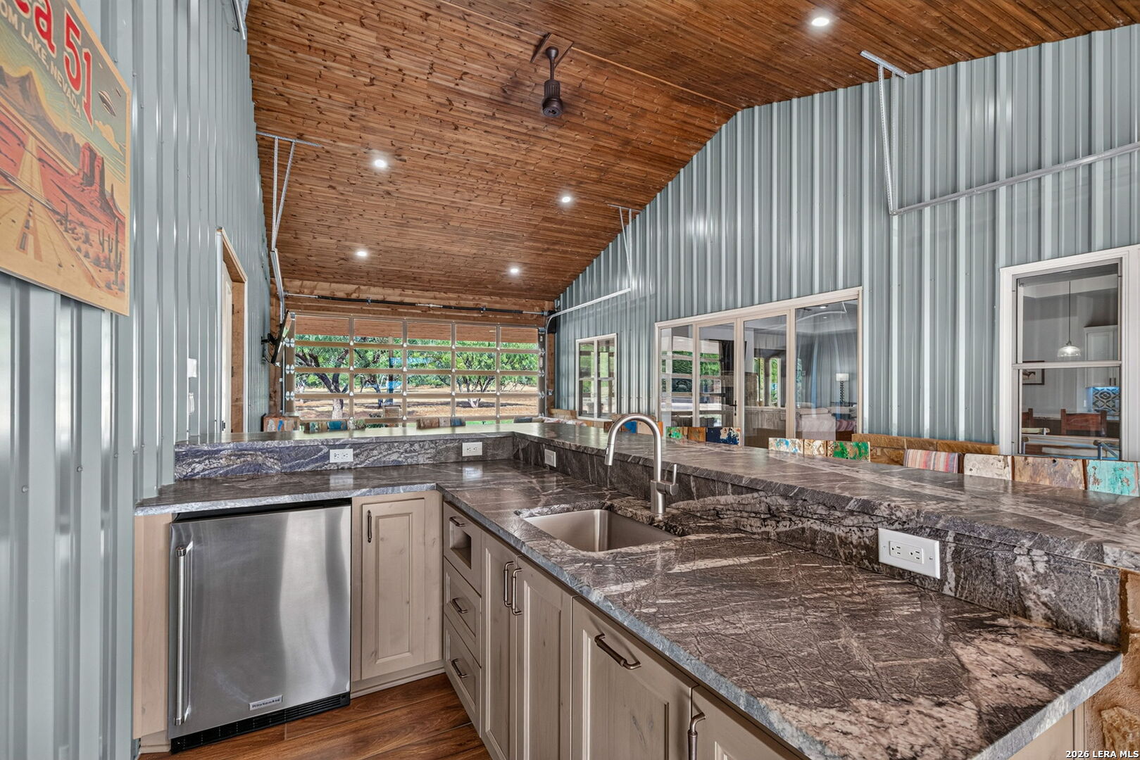 510 County Road 336 Charlotte TX 78011