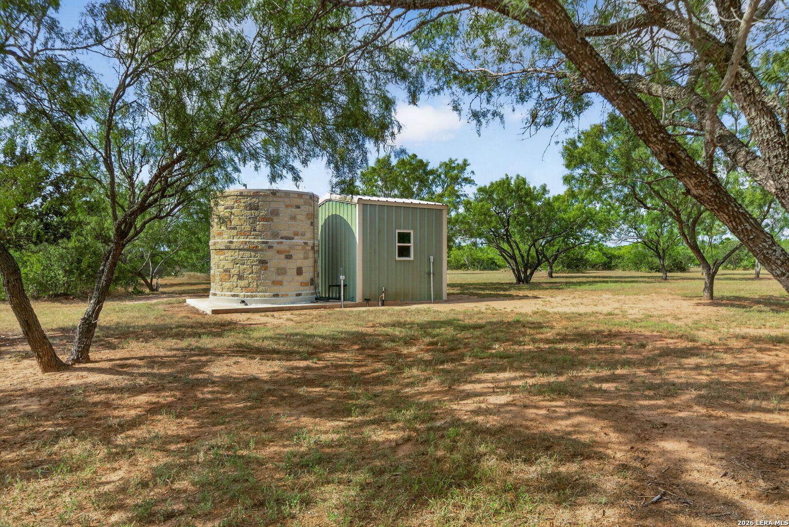 510 County Road 336 Charlotte TX 78011