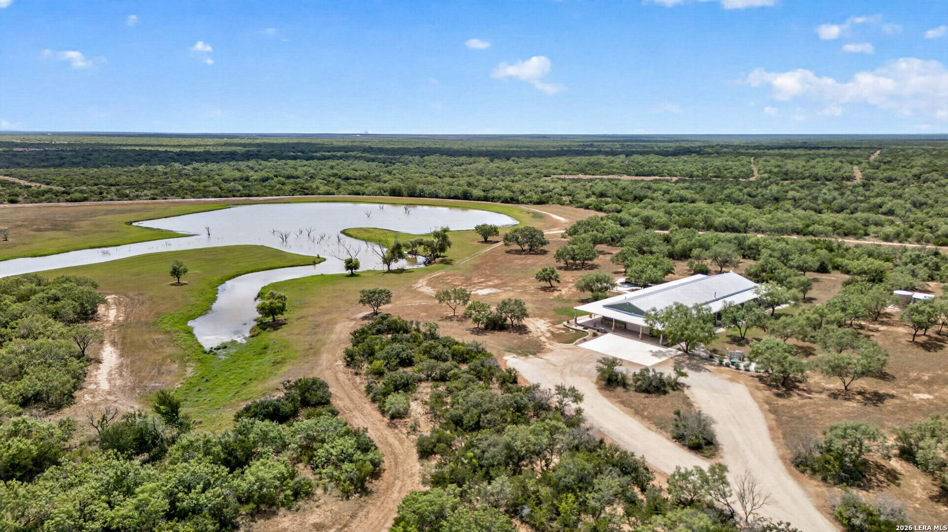 510 County Road 336 Charlotte TX 78011