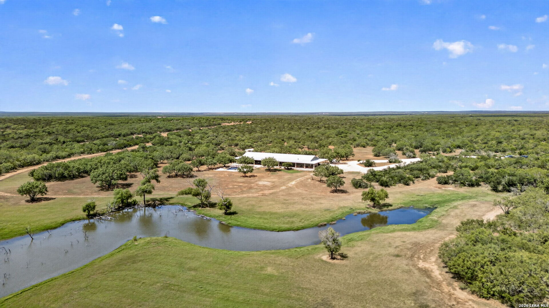510 County Road 336 Charlotte TX 78011