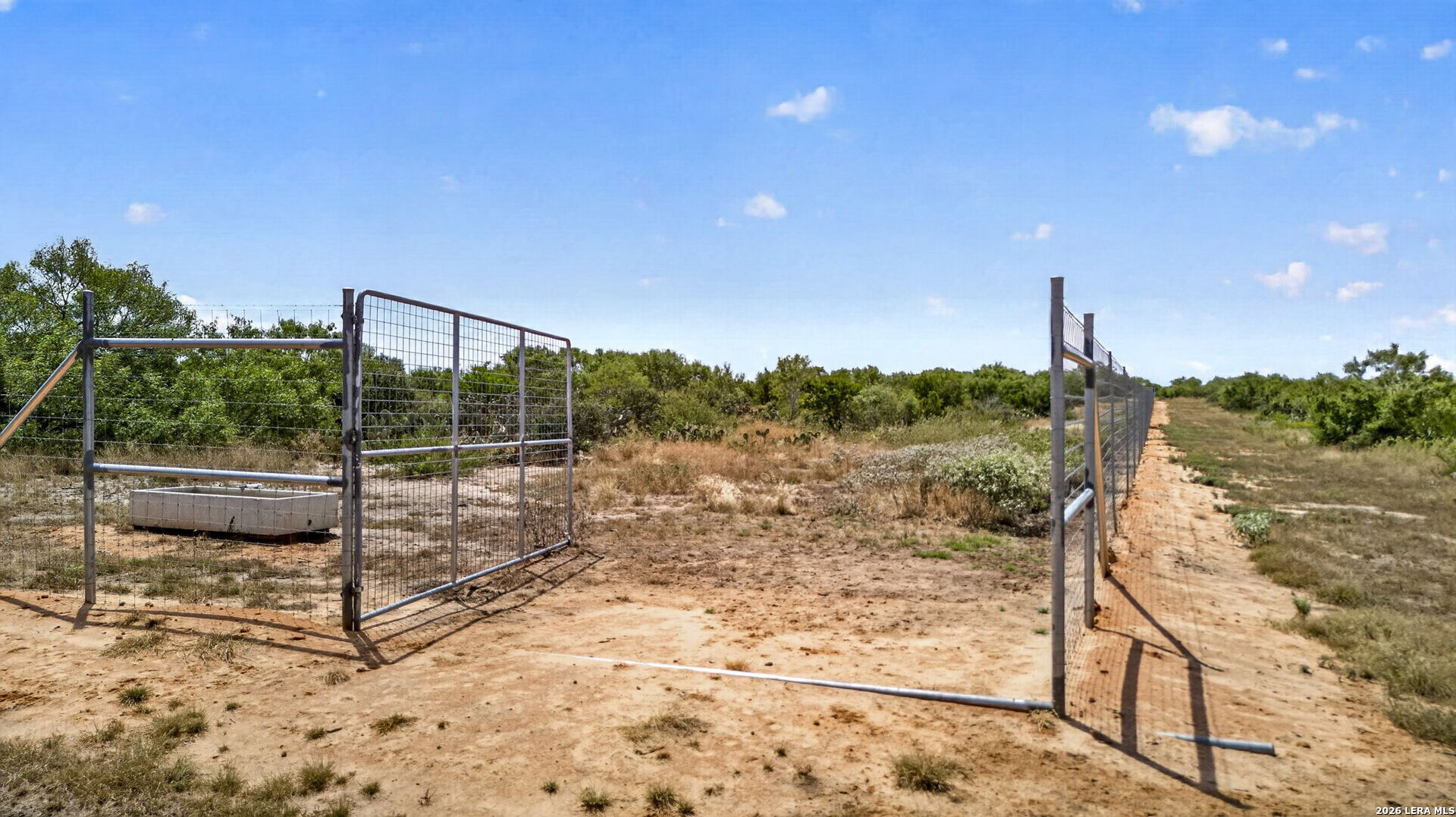 510 County Road 336 Charlotte TX 78011