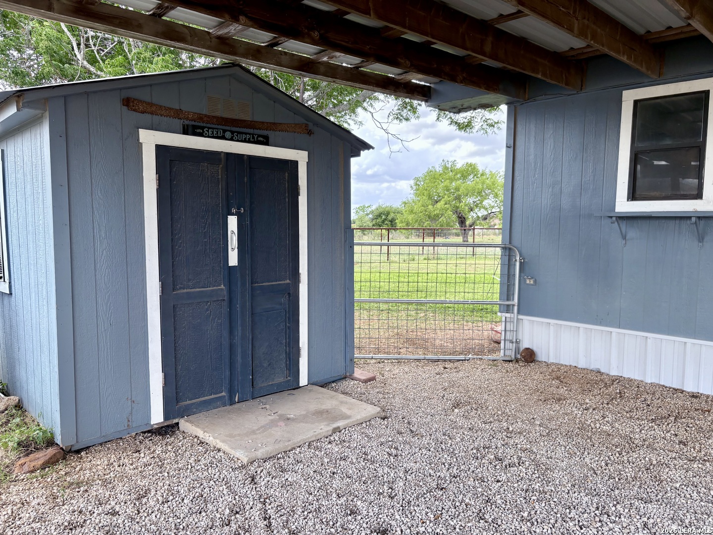 199 Old Campbell Road Seguin TX 78155