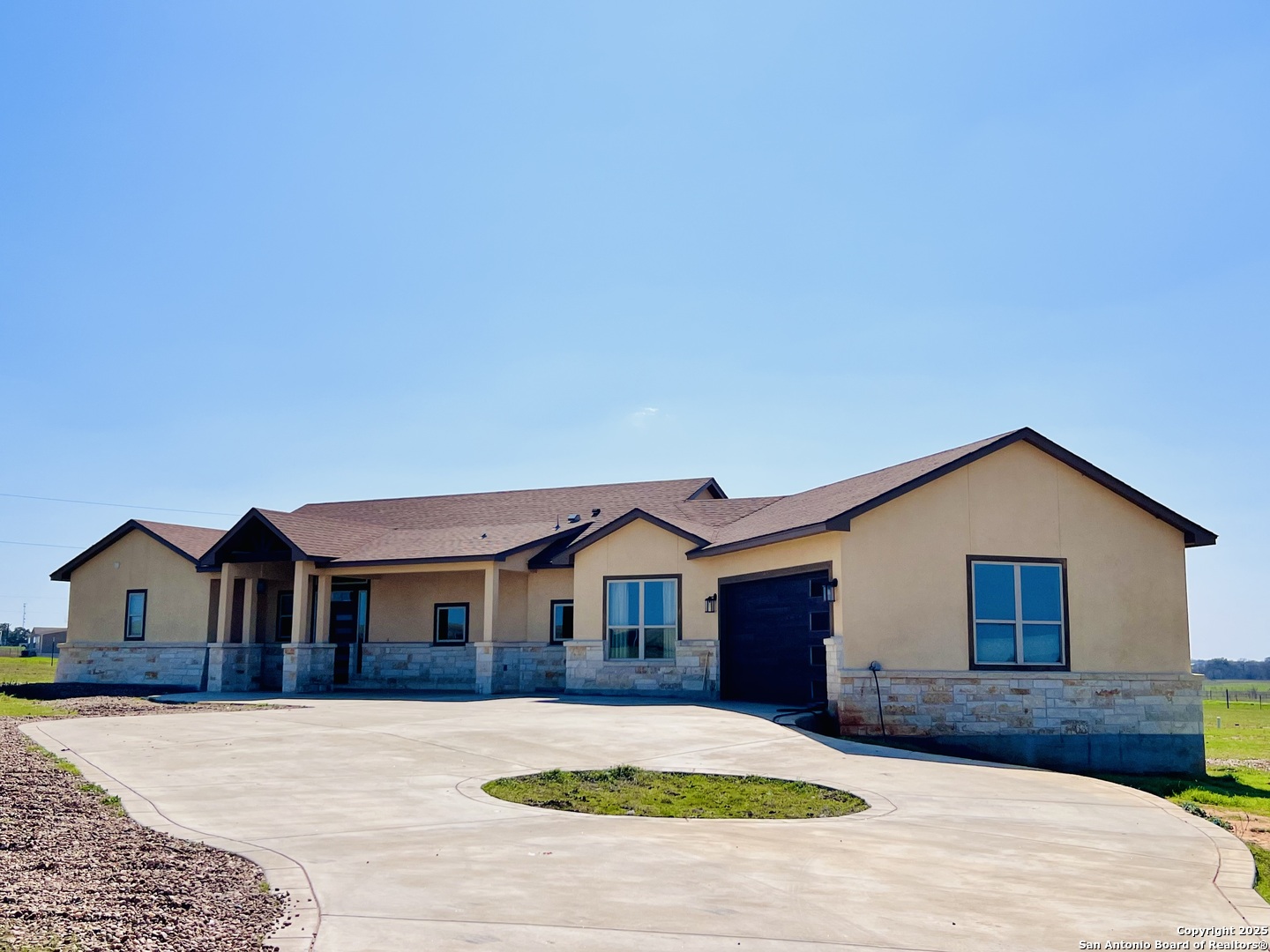 3200 Fm 1922 Floresville TX 78114