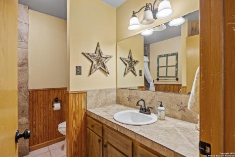 475 Stoney Hill Pipe Creek TX 78063