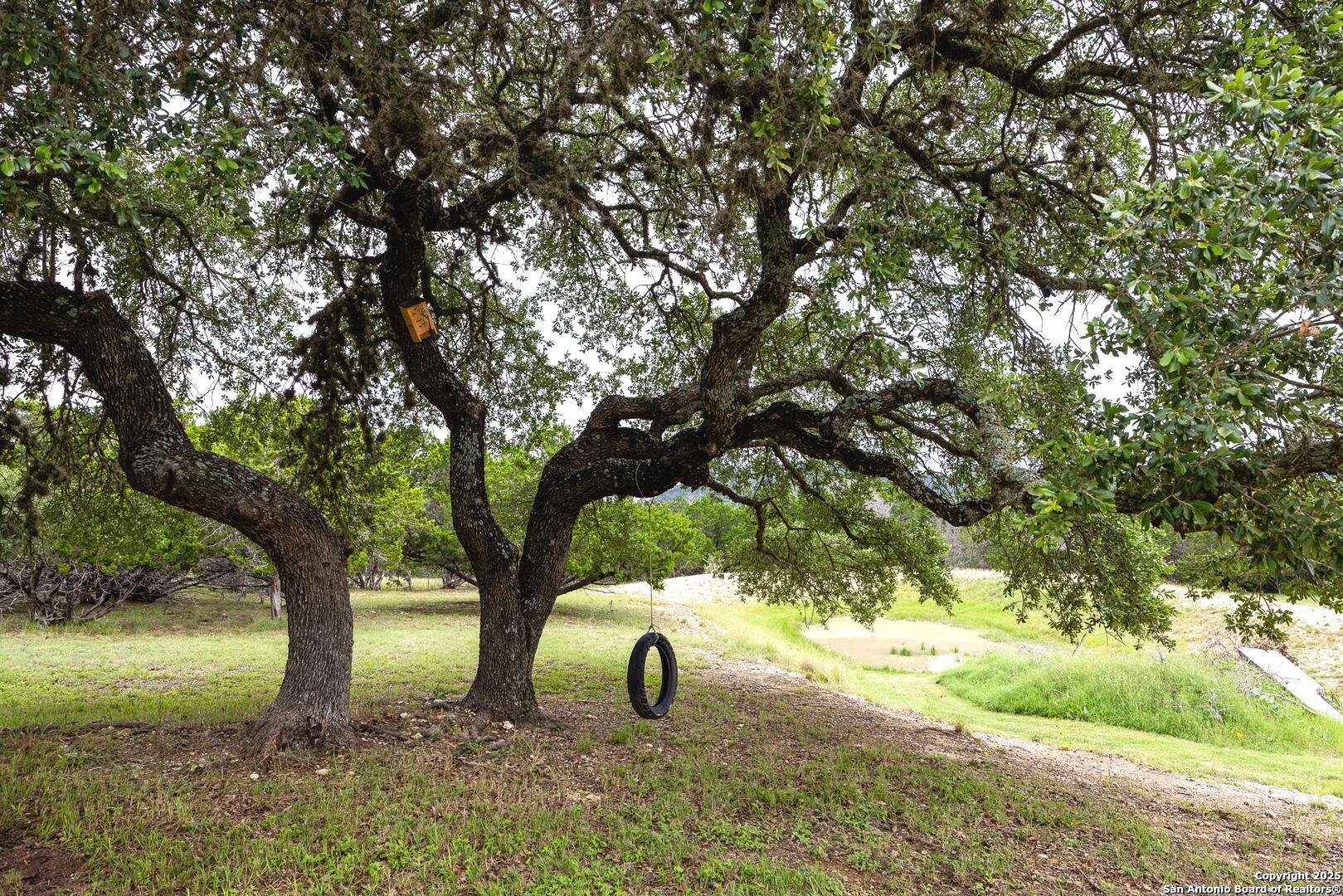 475 Stoney Hill Pipe Creek TX 78063