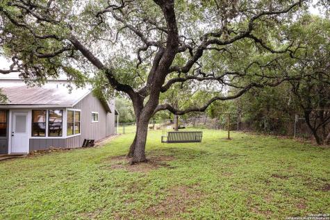 475 Stoney Hill Pipe Creek TX 78063