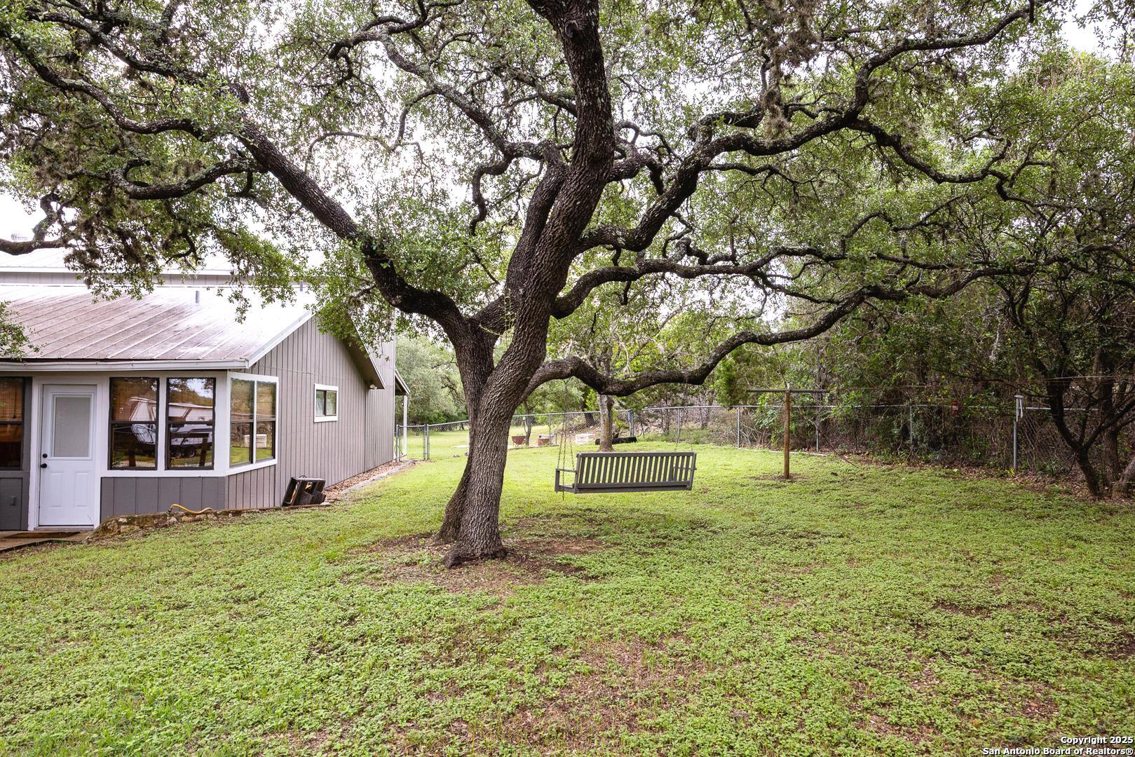 475 Stoney Hill Pipe Creek TX 78063