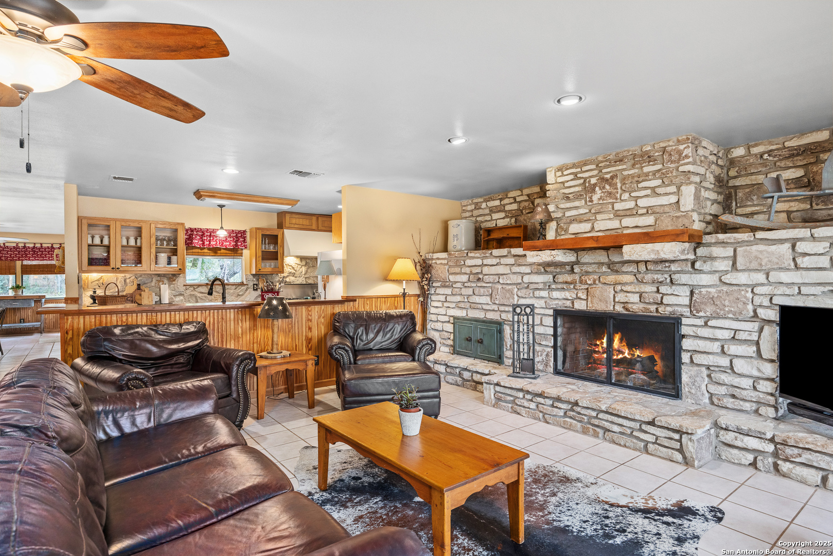 475 Stoney Hill Pipe Creek TX 78063