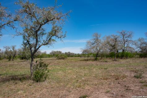 2632 Slickfield Road York Town TX 78164