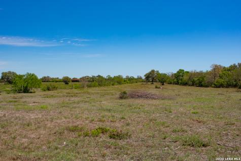 2632 Slickfield Road York Town TX 78164