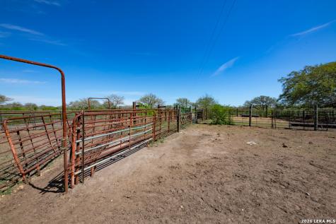 2632 Slickfield Road York Town TX 78164