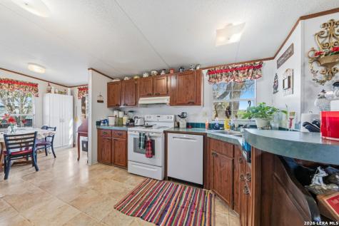 2632 Slickfield Road York Town TX 78164