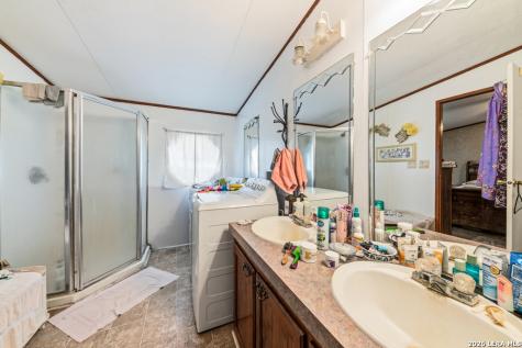 2632 Slickfield Road York Town TX 78164