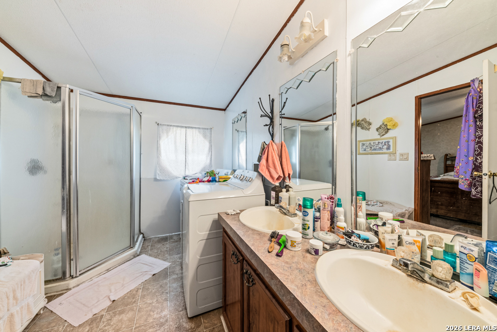 2632 Slickfield Road York Town TX 78164