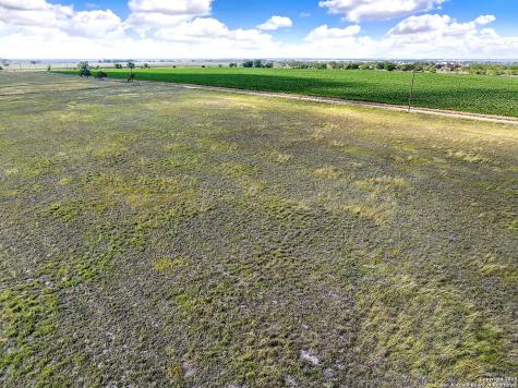 Fm 1347 Cr 463 Stockdale TX 78160