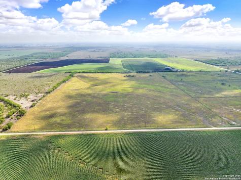 Fm 1347 Cr 463 Stockdale TX 78160
