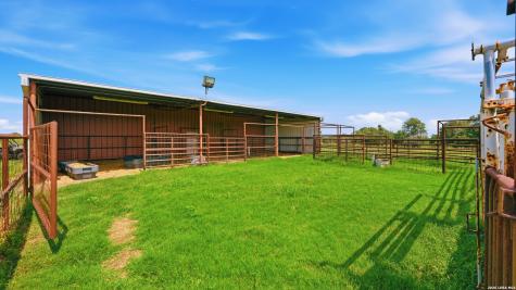 1162 County Road 234b Hallettsville TX 77964